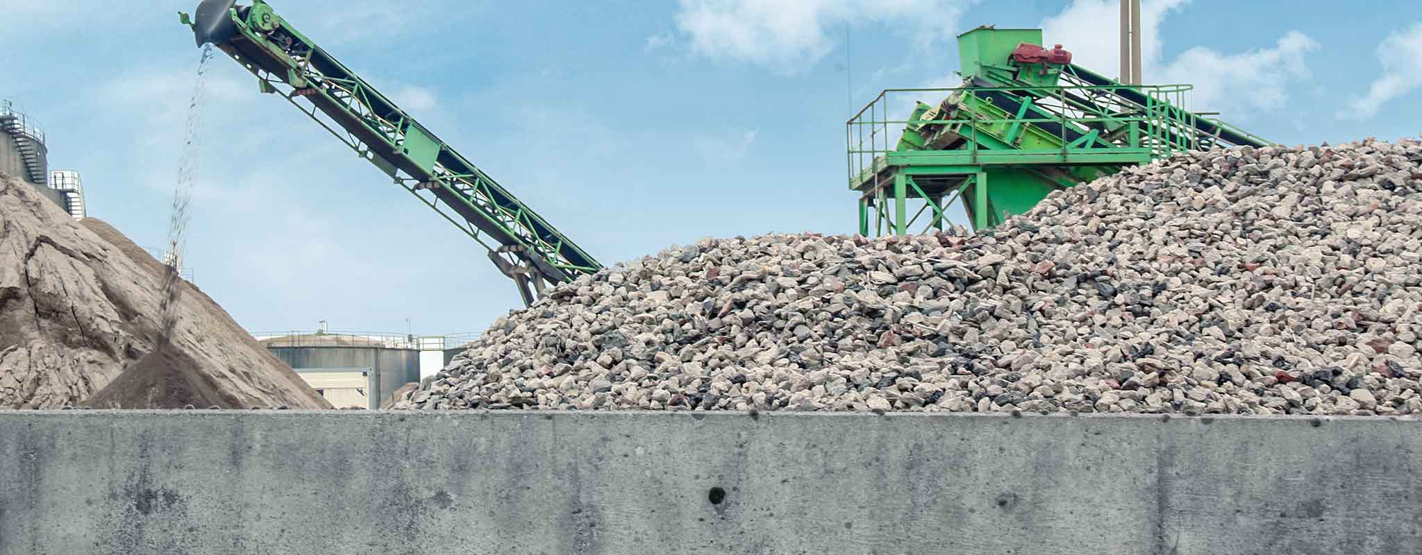 Recycled aggregates: production plant overview